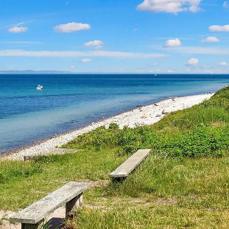 Semesterbostad Premium On A In